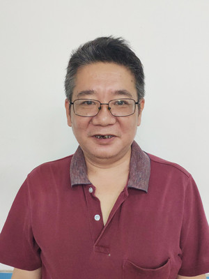 历史肖荣春老师照片_副本.jpg